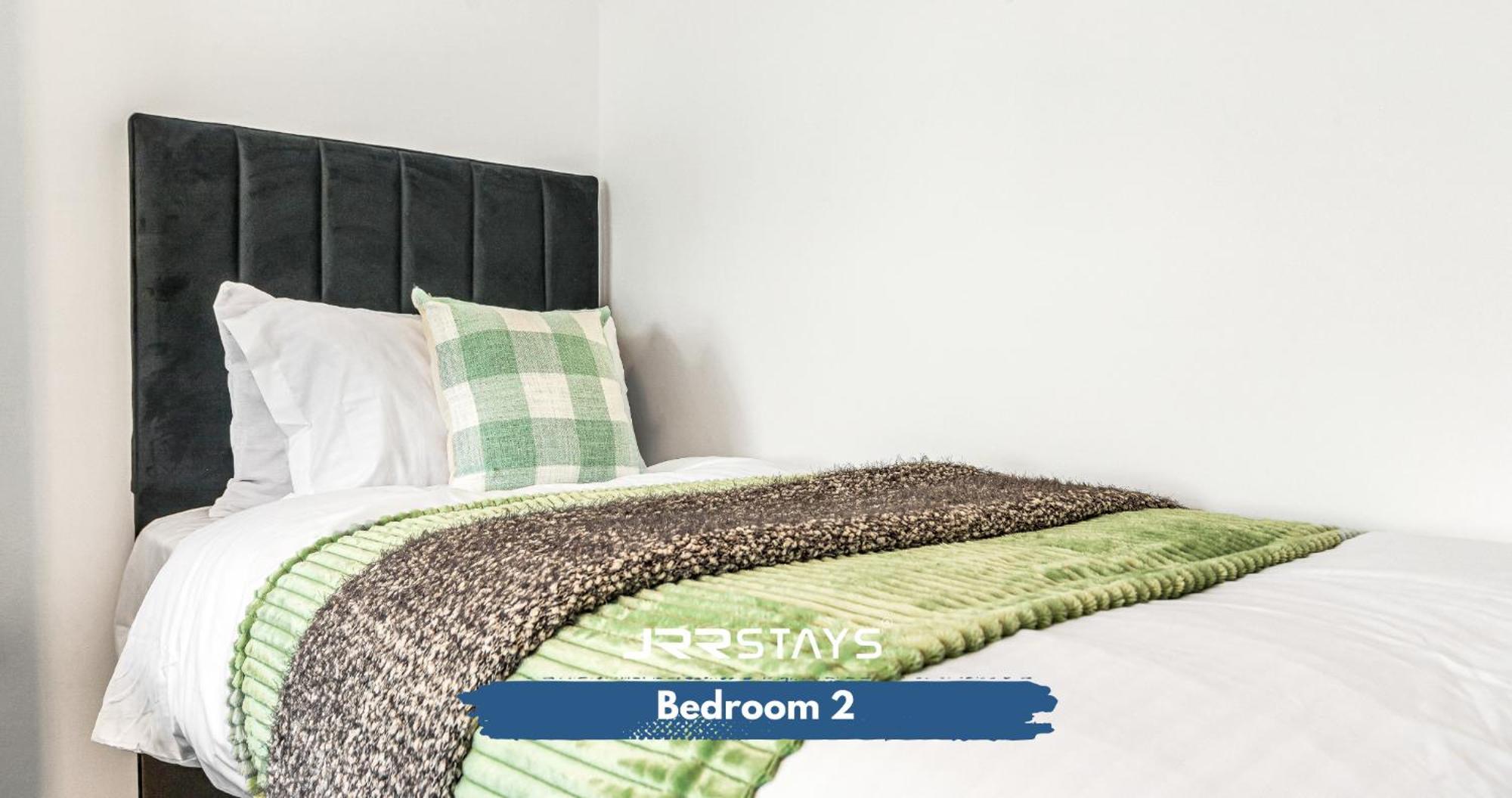 Jrr 3bed Sleeps 8- Coventry/antsy M6-j2 Cv7 Apartment