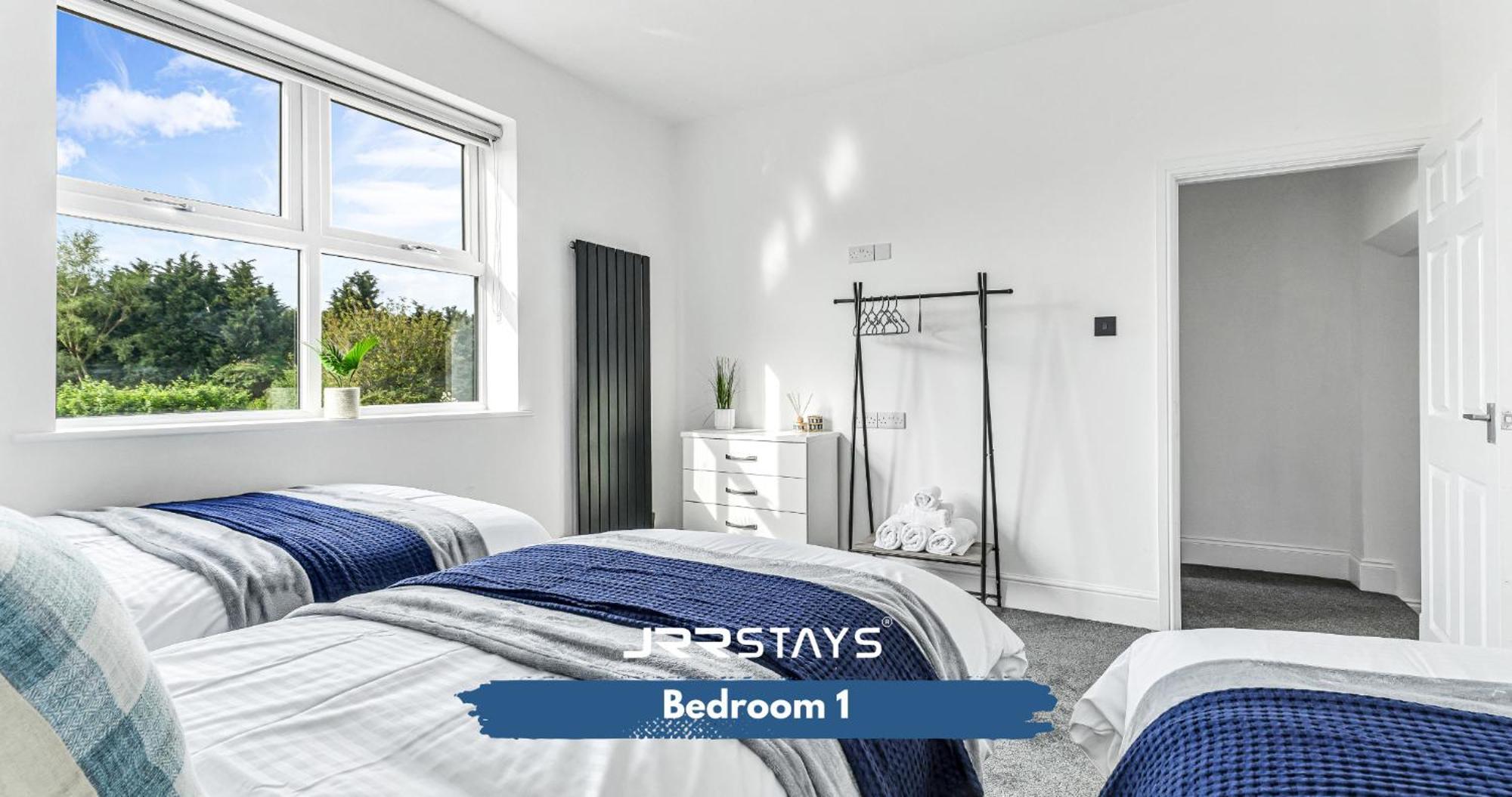 Jrr 3bed Sleeps 8- Coventry/antsy M6-j2 Cv7 Shilton (Warwickshire)